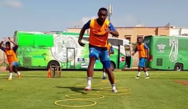 جانب من التدريبات