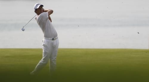 2010-11-13t120417z_01_sgp819_rtridsp_3_golf-european_reuters