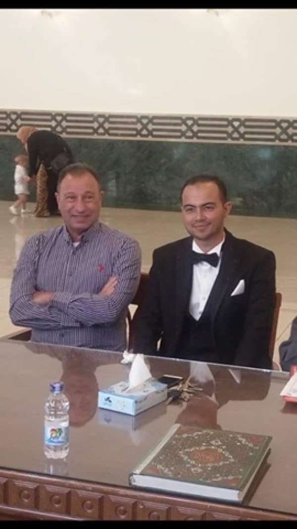 الخطيب مع شقيق مصطفى عصام