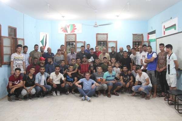 لقاء ادارة شباب رفح مع فريق الكرة