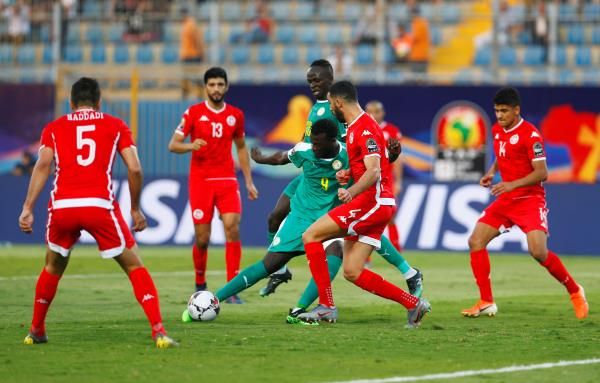 تونس والسنغال