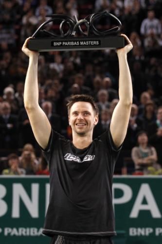 2010-11-14t161853z_01_bte513_rtridsp_3_tennis-men-masters_reuters