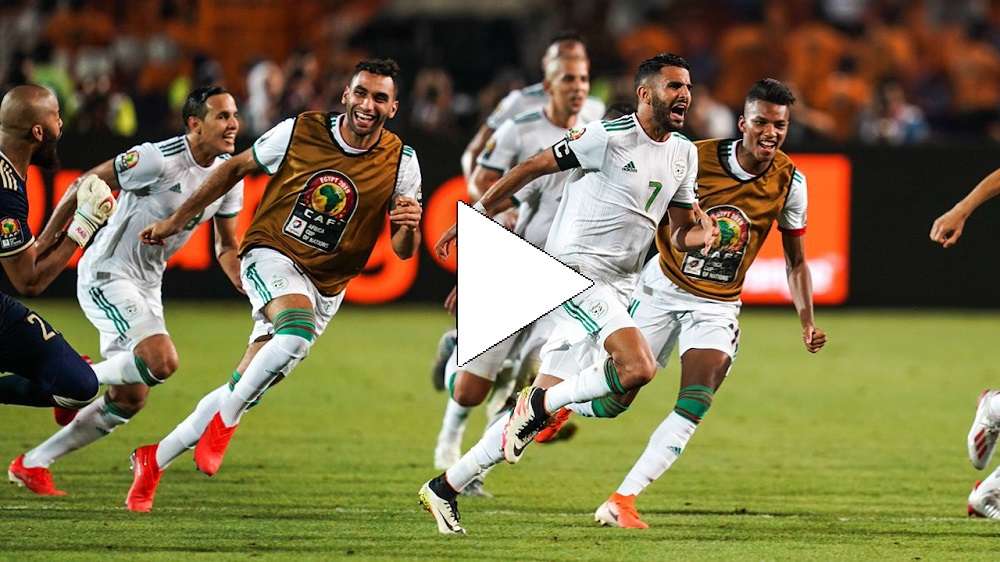 لاعبو الجزائر