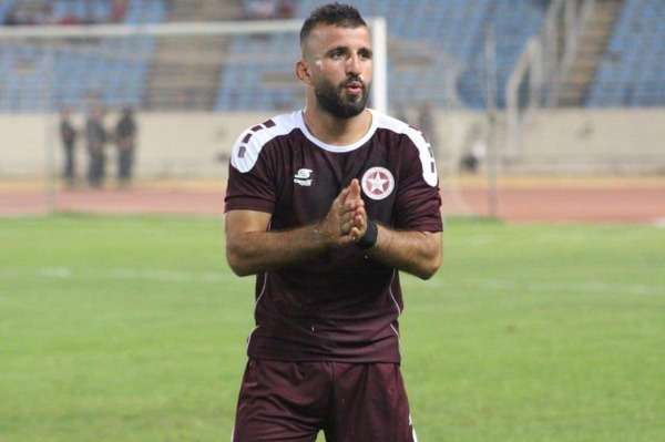 علي بزي 