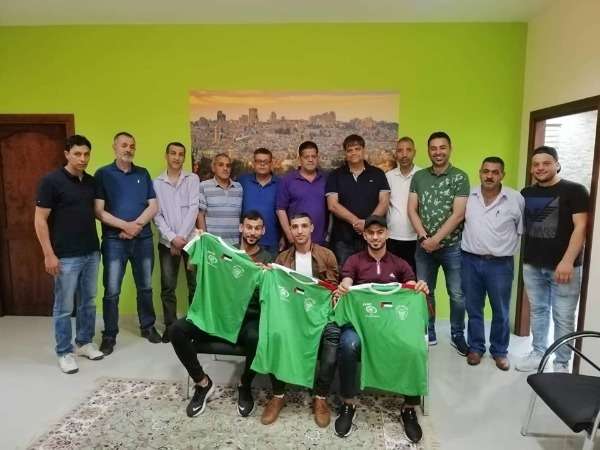 الأمعري يقدم لاعبيه الجُدد