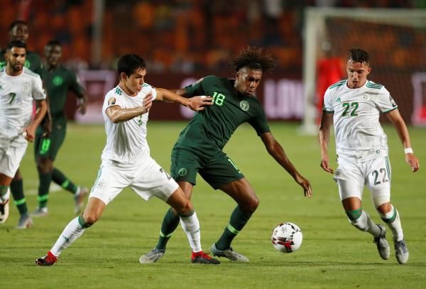  أليكس إيوبي 