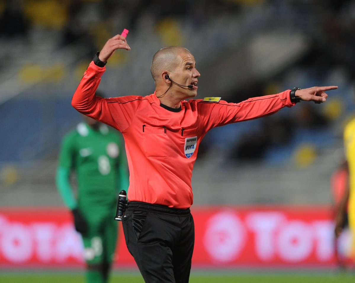 فيكتور جوميز