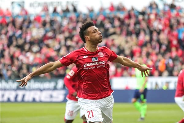 كريم أونيسيو