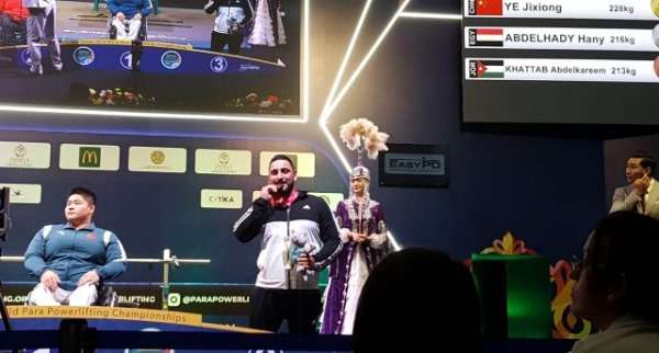 من تتويح عبد الكريم خطاب