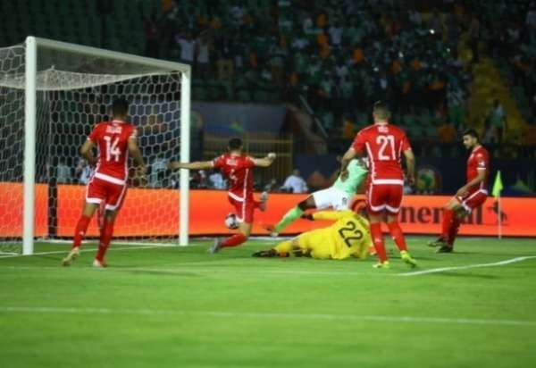 إيجالو يسجل هدف نيجيريا في تونس