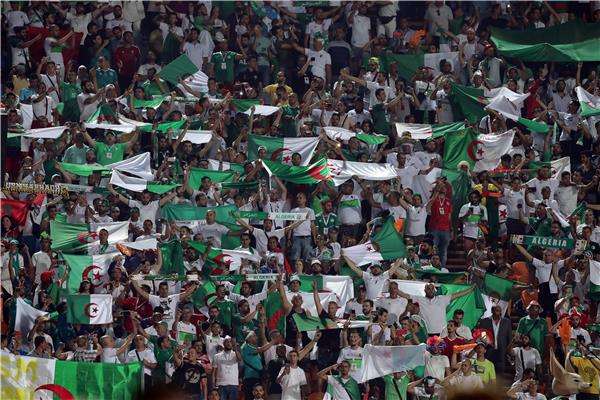 الجماهير الجزائرية