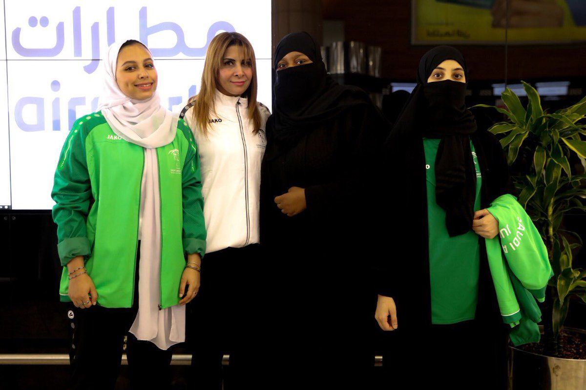 لاعبات السعودية للجودو قبل السفر إلى الأردن