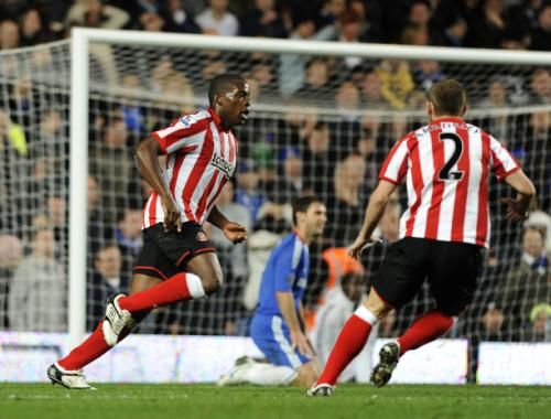 2010-11-14t180747z_01_crc01_rtridsp_3_soccer-england_reuters