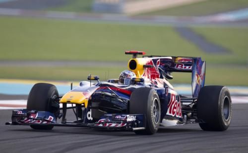 2010-11-13t152650z_01_yas26_rtridsp_3_motor-racing-prix_reuters