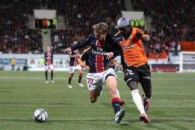 2010-11-14-00000102448124