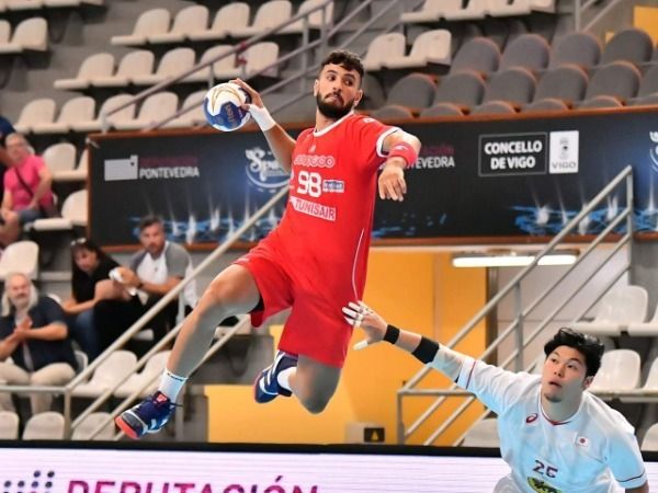 من مباراة اليوم بين تونس واليابان 