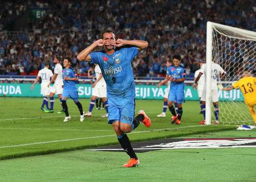 دامياو بعد التسجيل في مرمى تشيلسي