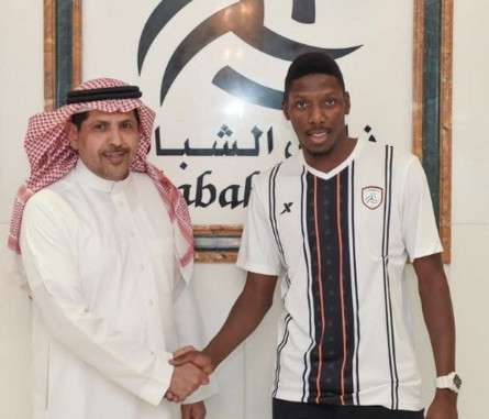 من تقديم اللاعب