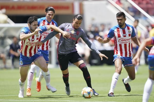 2019-07-20t210916z_2105433277_nocid_rtrmadp_3_soccer-international-champions-cup-benfica-at-guadalajara_reuters