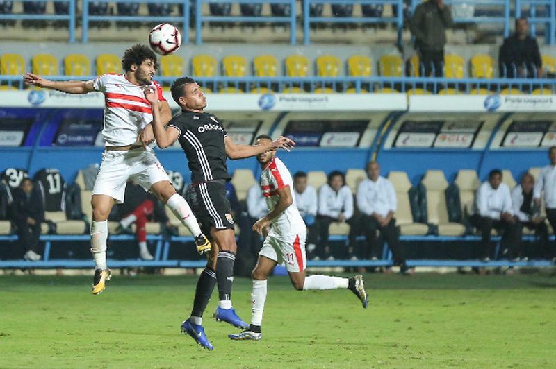 لقاء سابق بين الفريقين