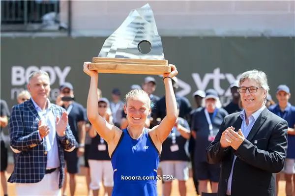 ?i=epa%2ftennis%2f2019-07%2f2019-07-21-07731448_epa