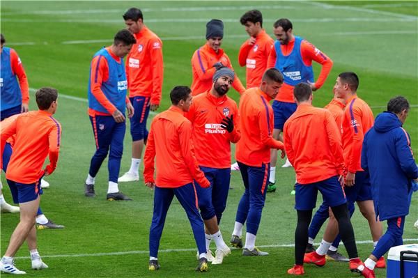 لاعبو أتلتيكو مدريد - أرشيفية