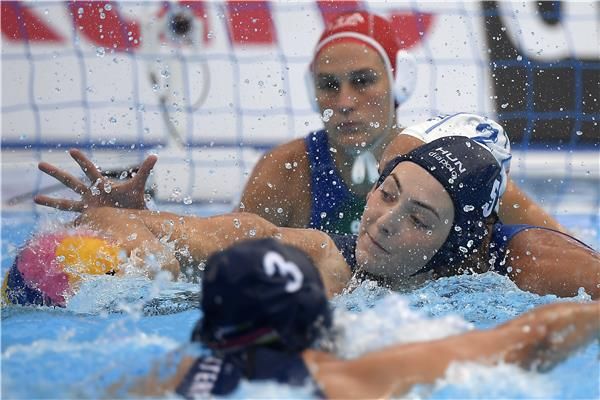 سيدات كرة الماء