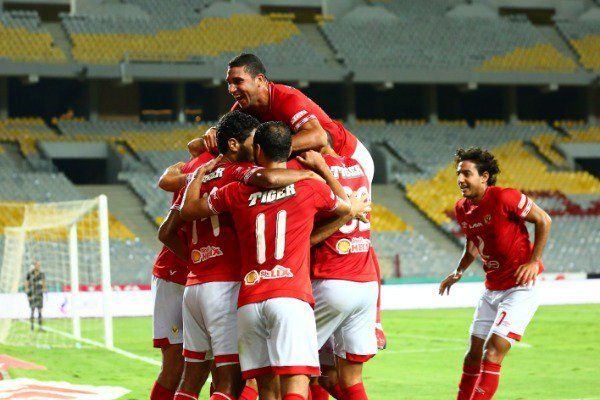 فرحة لاعبي الأهلي - تصوير: أحمد عواد