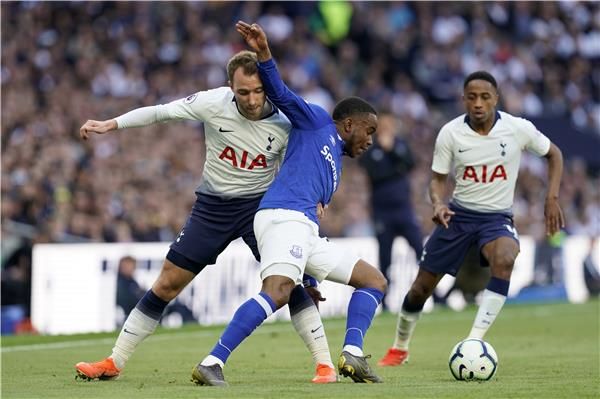 أديمولا لوكمان