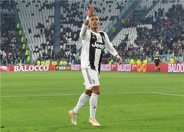 دوجلاس كوستا