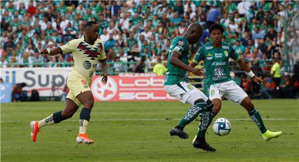 من لقاء ليون وكلوب أمريكا