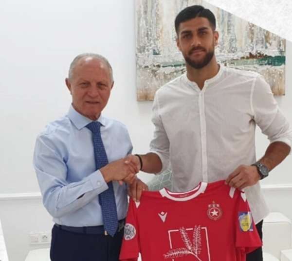 الحارس علاء الدين أيوب بعد التوقيع