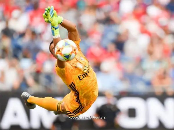 ?i=reuters%2f2019-07-28%2f2019-07-28t211539z_215994689_nocid_rtrmadp_3_soccer-international-champions-cup-ac-milan-at-benfica_reuters