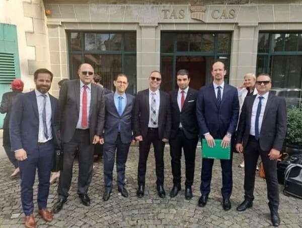 فريق دفاع الترجي أمام الكاس