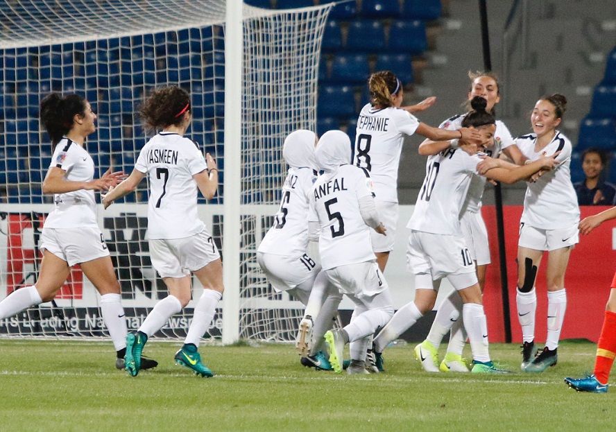 لاعبات منتخب الأردن