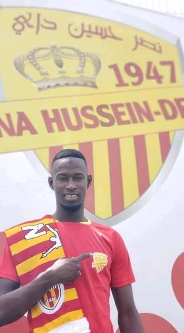 من تقديم اللاعب