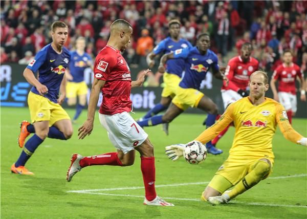 بيتر جولاكسي