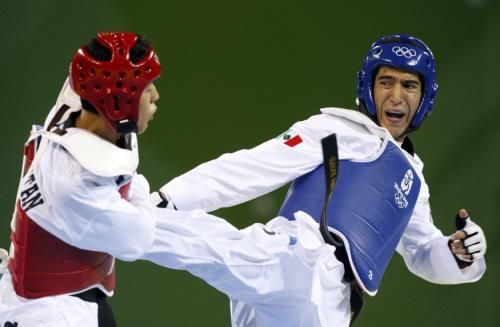 2008-08-20t073712z_01_olyrus105_rtrnsrp_0_olympics-taekwando-_reuters