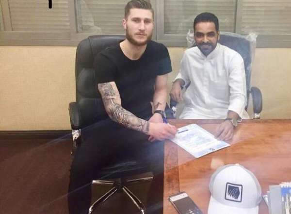 من تجديد اللاعبين