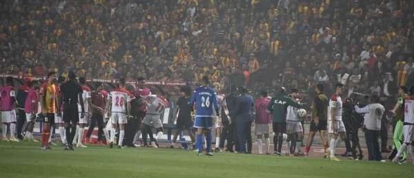 من أزمة لقاء الترجي والوداد