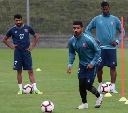 تدريبات الأبيض في براغ