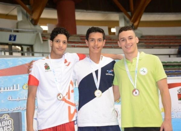 لاعبو الأردن بعد التتويج