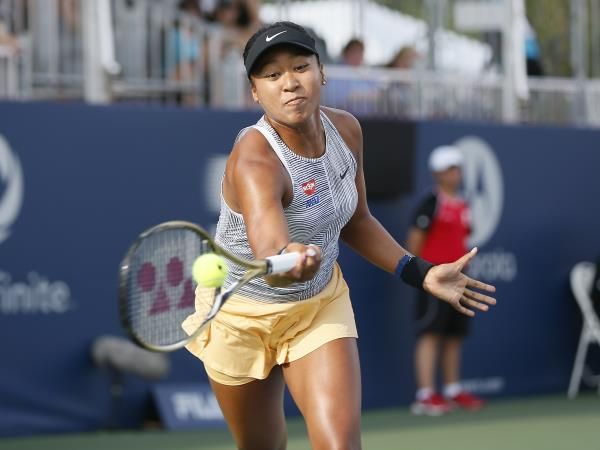 نعومي أوساكا