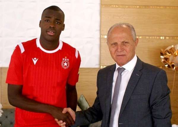 مهند عيسى ورئيس النجم الساحلي