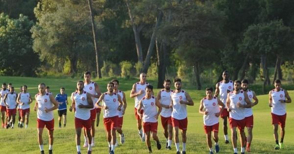 لاعبو النجم الساحلي يستعدون للموسم الجديد 