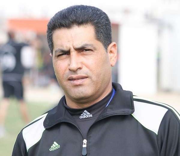 عميد عوض
