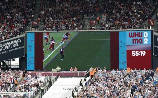 ?i=reuters%2f2019-08-10%2f2019-08-10t124528z_440979456_rc1782a02f80_rtrmadp_3_soccer-england-whu-mci-report_reuters