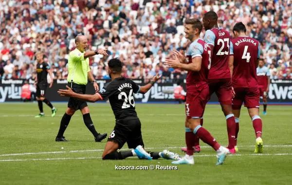 ?i=reuters%2f2019-08-10%2f2019-08-10t131555z_1566705654_rc1b2e7ec980_rtrmadp_3_soccer-england-whu-mci-report_reuters