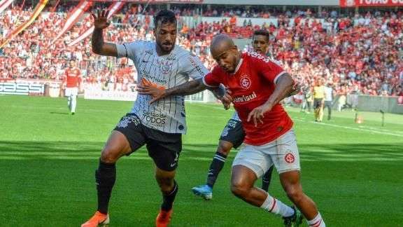 إنترناسيونال وكورنثيانز