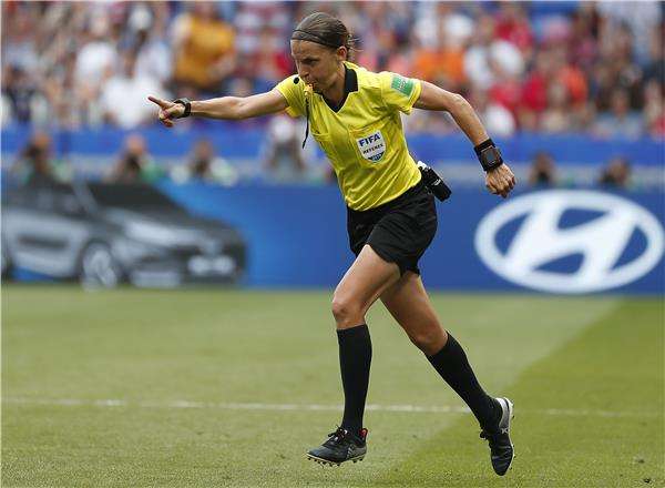 ستيفاني فرابارت